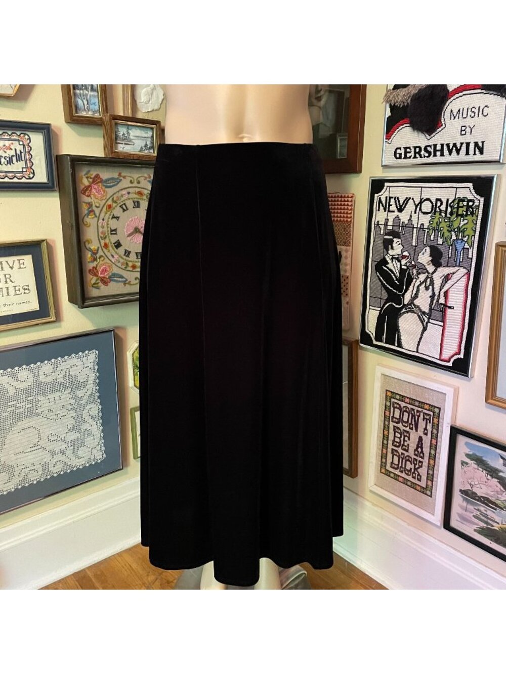 Drapers & Damons Womens Black Velvet Stretch Skirt XL Polyester/Spandex Blend